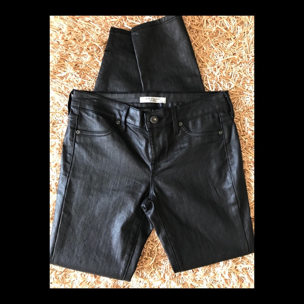 RICH & SKINNY black jeans NWOT
